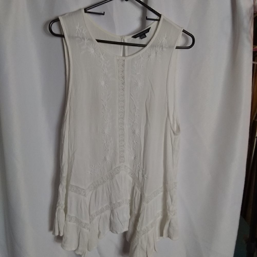 American Eagle sleeveless top